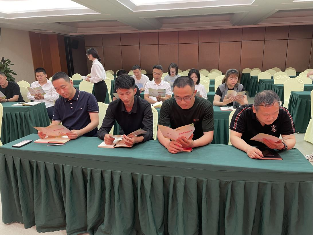 PA真人集团官网集团第一党支部召开五月党员大会 暨主题党日活动